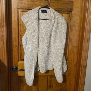 Women’s large cream  wool vest